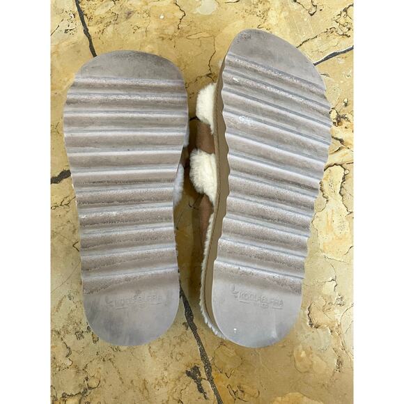 Koolaburra Ugg Womens Sandals Slippers Sz 8 Suede Soft Natural Fur Fuzzy Comfort - Picture 8 of 12